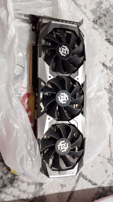 Видеокарта 1070 zotac