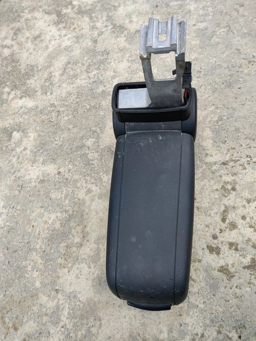 Cotiera piele reglabila CU ILUMINARE Seat Exeo 2009-2013