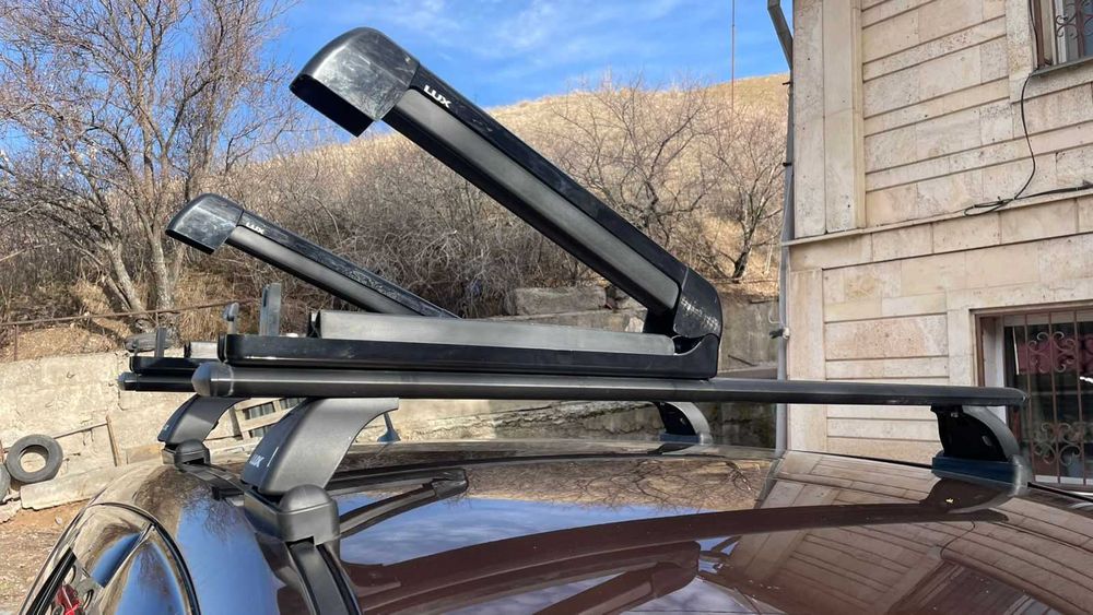 Крепление для лыж и сноубордов