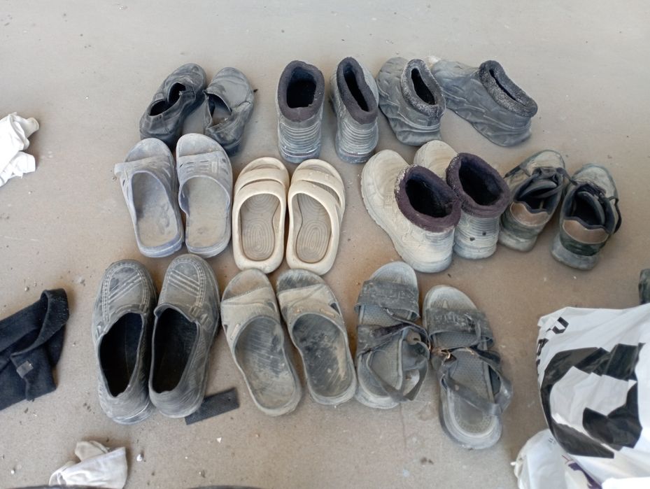 Erkak kishi kiyim va oyoq kiyim tekin Мужская одежда бесплатно