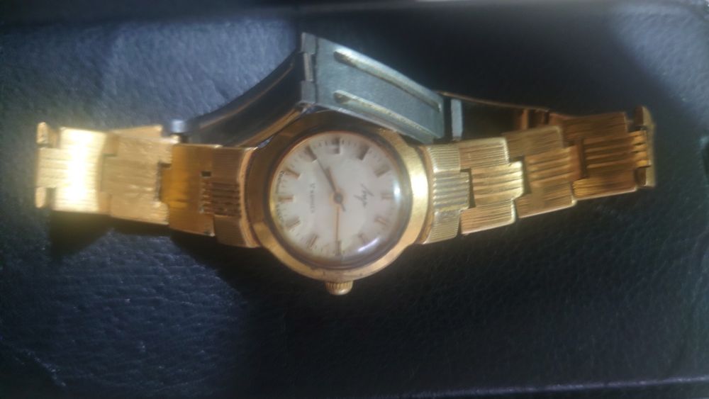 Часы луч женские