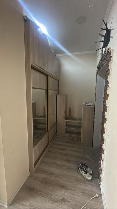 Шкаф для прихожий