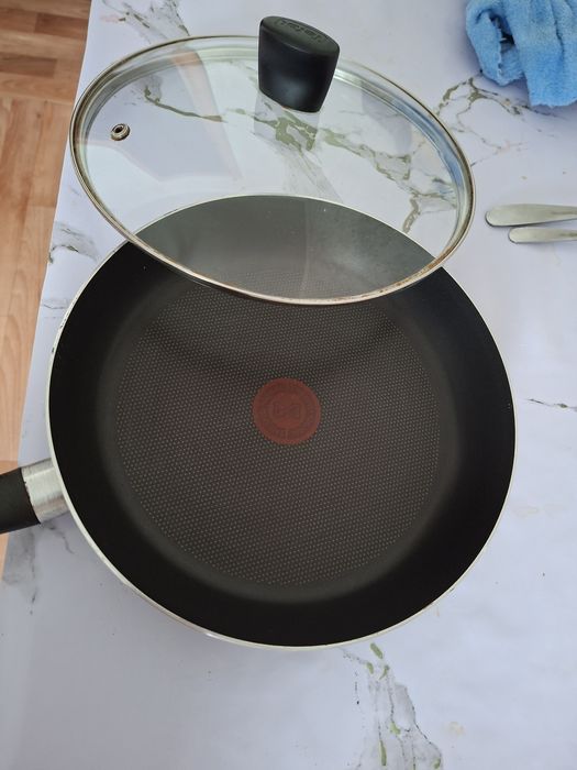 Сковорода антипригар