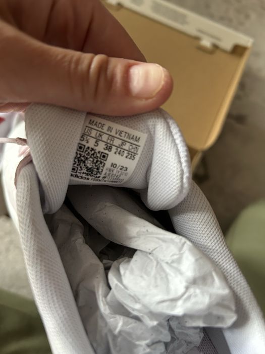 Кецове адидас размер 38