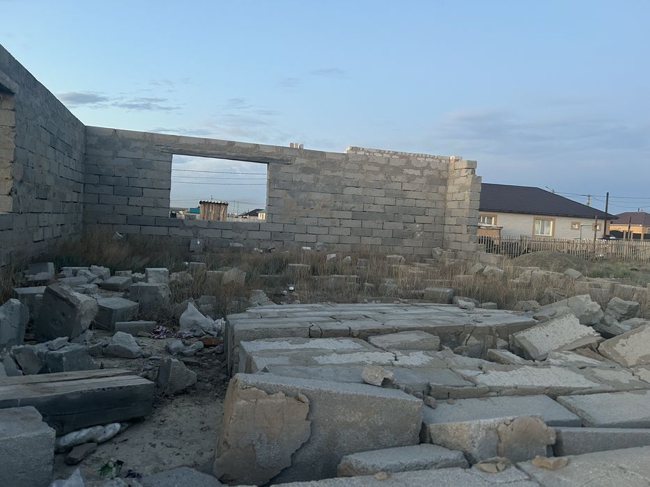 Продам недостроенный дом