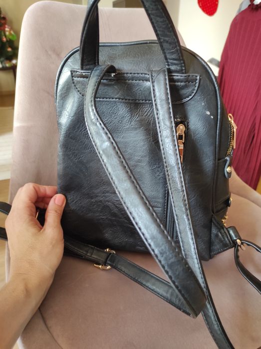 Кожена раница, 19 лв