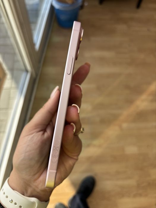 Iphone 15 Plus Pink roz