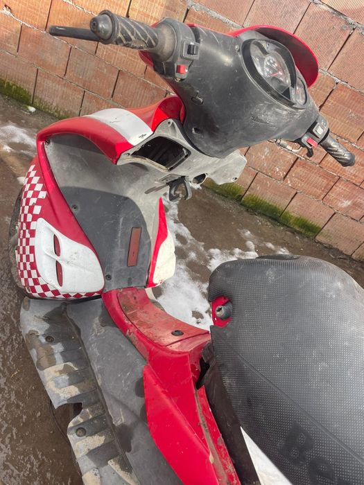 Scuter conține mici reparații