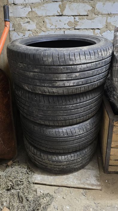 Шины комплект 245×45×18