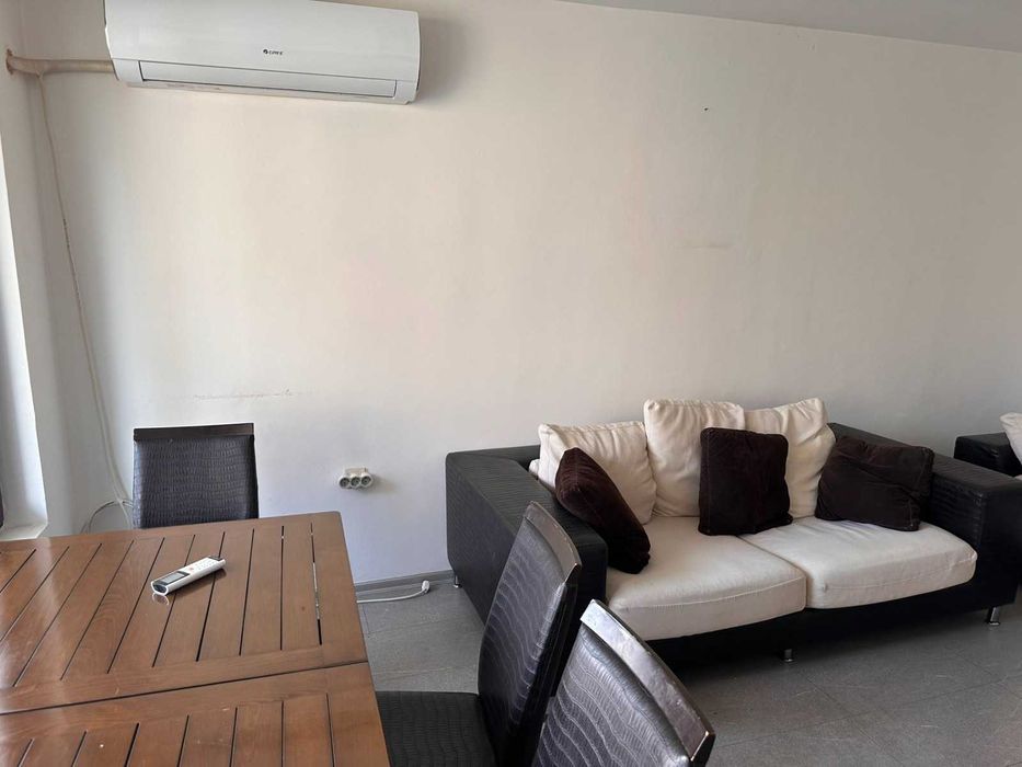 Дава се под наем Тристаен апартамент в Варна, Център - 100 кв.м за 820 € - Снимка #7