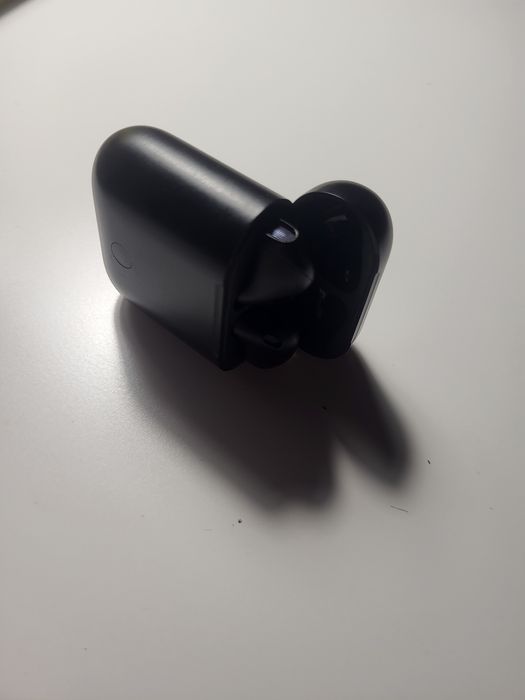 Айпоц чёрные булые