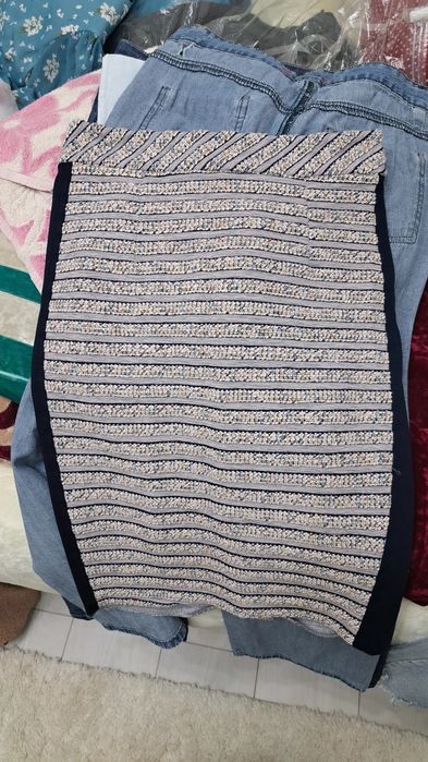 Женские одежды 42-44р