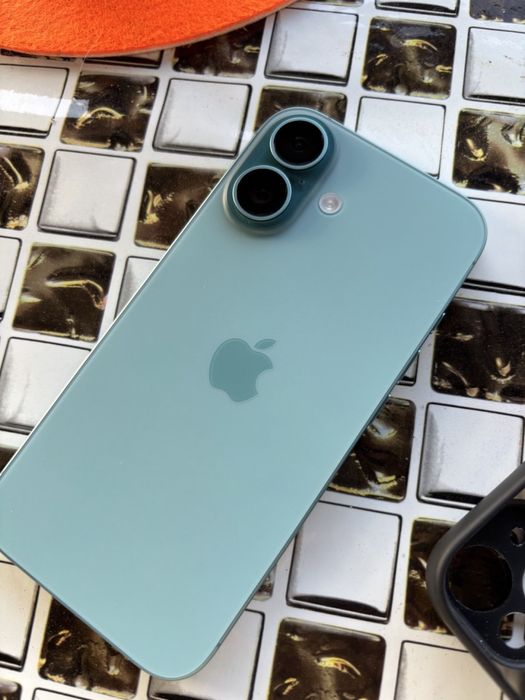 Iphone 16 128gb, 90%