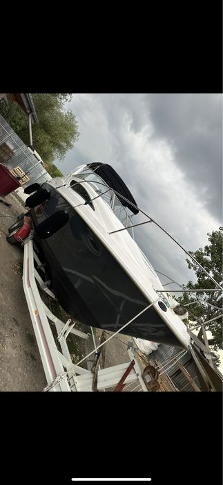 De vanzare yacht certification in conditii excelente.Acc imobiliare