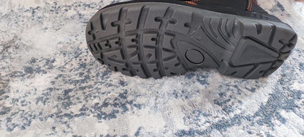 Рабочие ботинки 37 размер