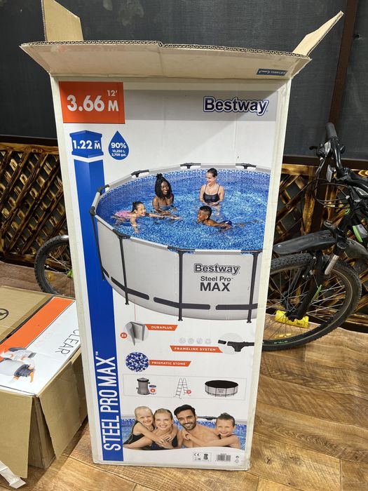 Продам бассейн новый