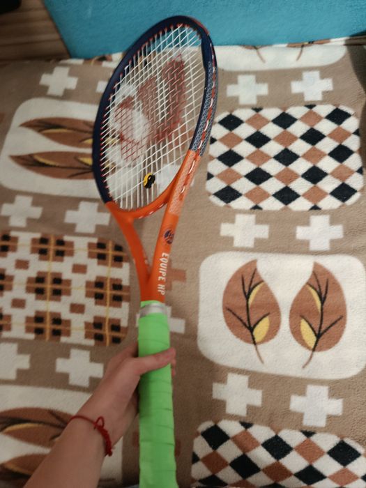 Продам ракетку Wilson