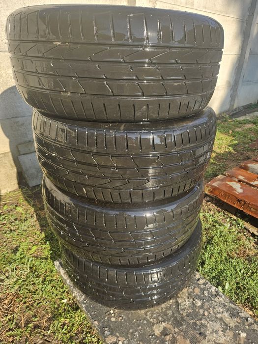 Vând set 4 anvelope de vară Hankook Ventus S1 evo2, 225/50 r17