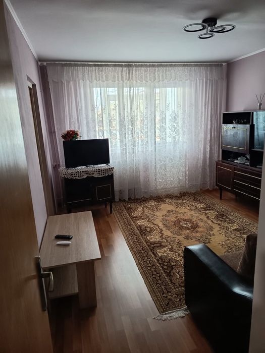Apartament de închiriat