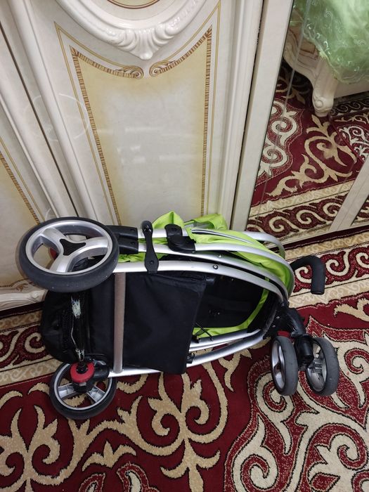 Коляска! В отличном состоянии!