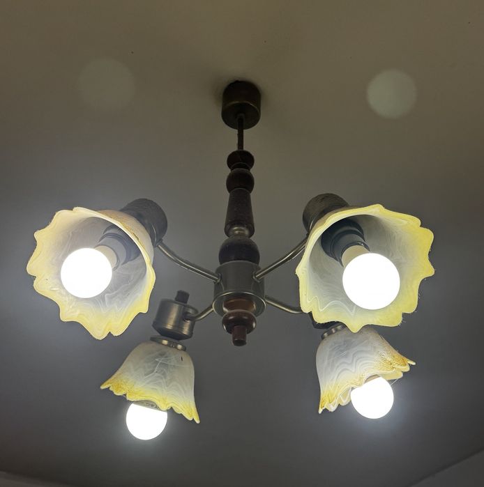 Полелей с четири чашки