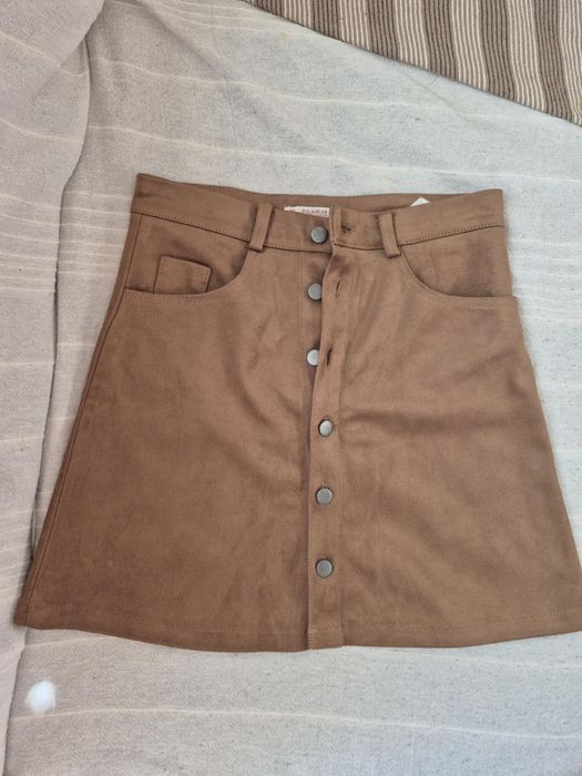 Велурена пола Stradivarius, размер ХС-С