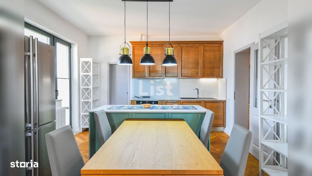 Apartament 4 camere, confort sporit, Central - Piata Lucian Blaga