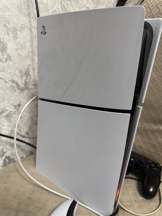 Ps5 slim digital version 10.20versiya