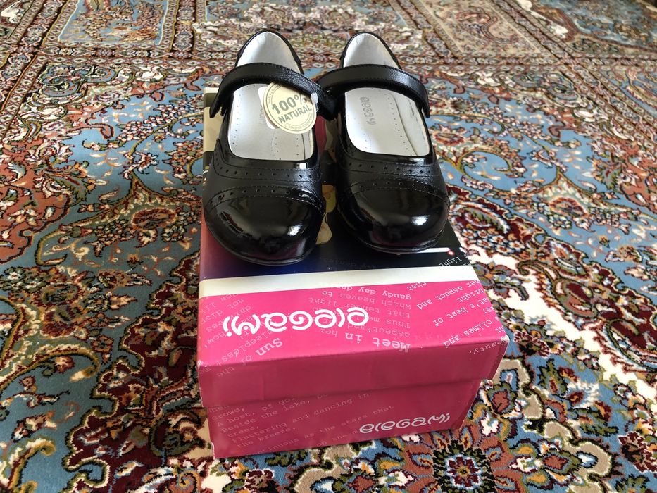 Продам туфли 33 размер кожаные