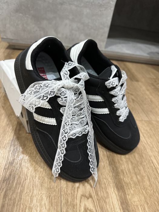 Продам новую обувь