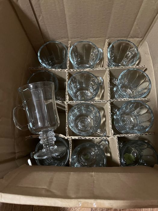 Стаканы на ножках для кофе и глинтвейна произв Чехия, 12 шт набор