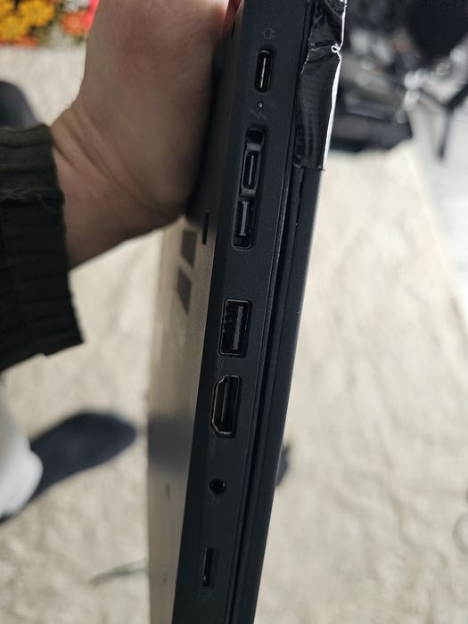 Laptop lenovo T590 I5  ssd m2 512 western digital 16gb ram