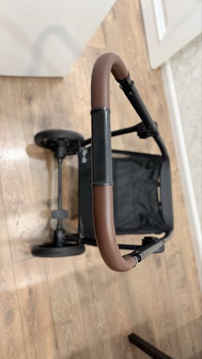 Коляска  марки “tomix” Selena