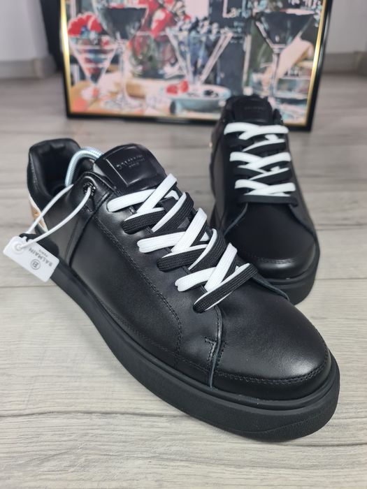Sneakers-Balmain-Negru-Alb-43-Transport-Gratuit-Breloc-LV+Parfum-Cadou