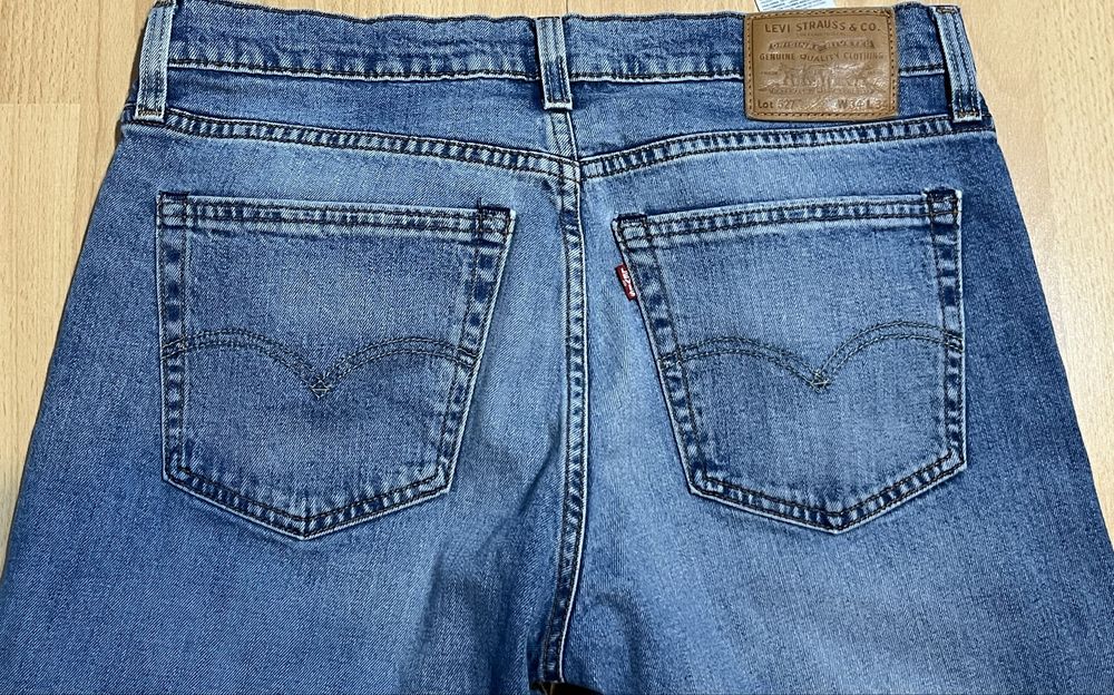 Джинсы Levi’s 527* bootcut мужские