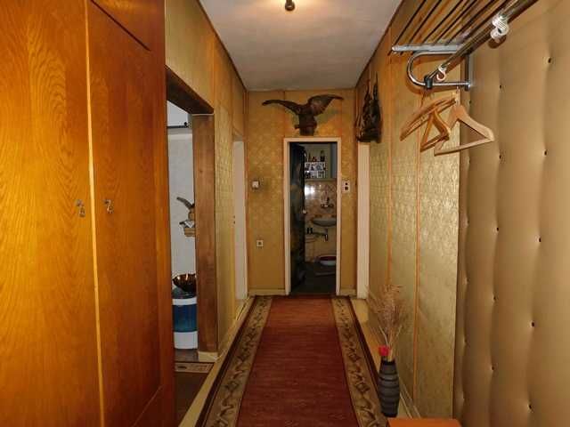 Продава се Тристаен апартамент в Търговище, Център - 68 кв.м за 938 €/кв.м - Снимка #6