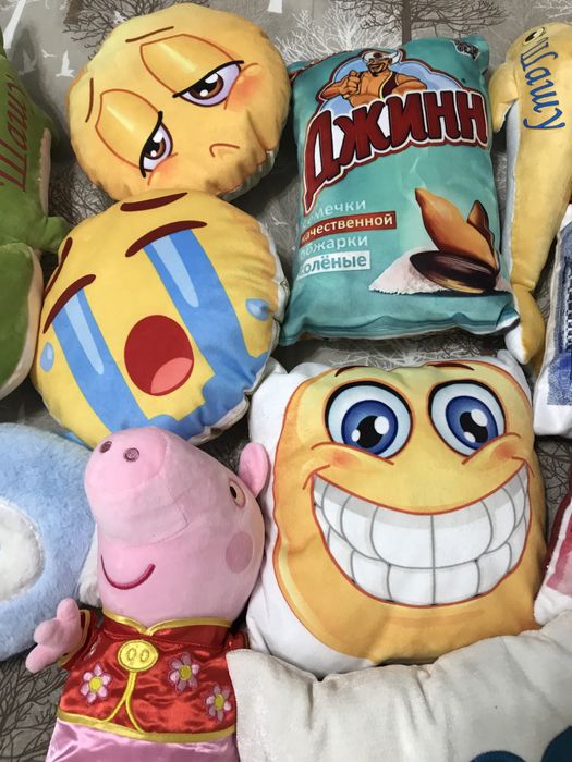 Продам Игрушки прдушки новые.