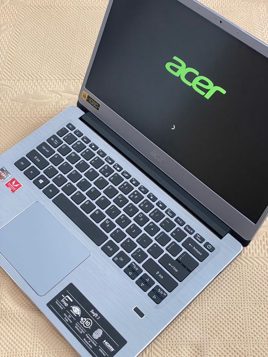 Acer Swift 3 Лаптоп