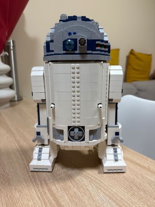 LEGO Star Wars R2D2 50 Anniversary Lucasfilm