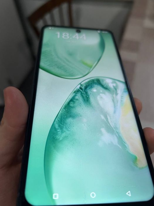 Продам Oppo K12.
