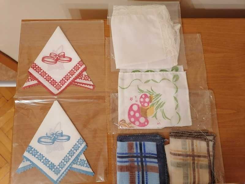 Нови битови покривки, възглавница, кърпички, карета, везани салфетки