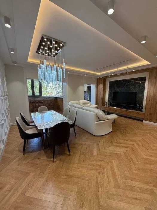 4-комнатная квартира 140 м² | ул. Тамара Ханум | 2 этаж