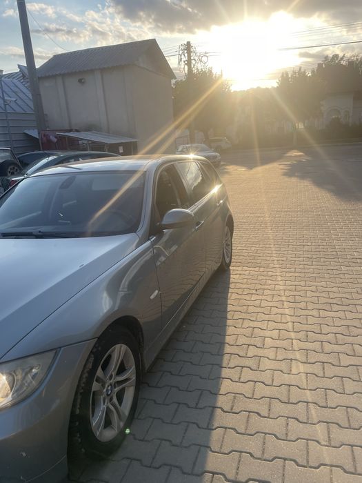 Vând bmw seria 3 e91