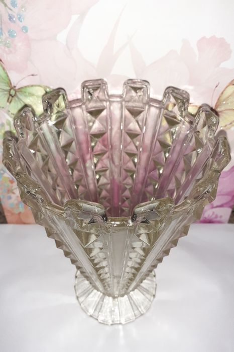 Vaza cristal perioada comunista de colectie