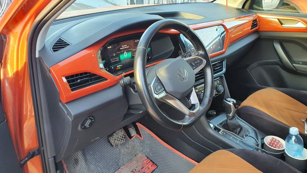 Автомобиль Volkswagen Taos JOY