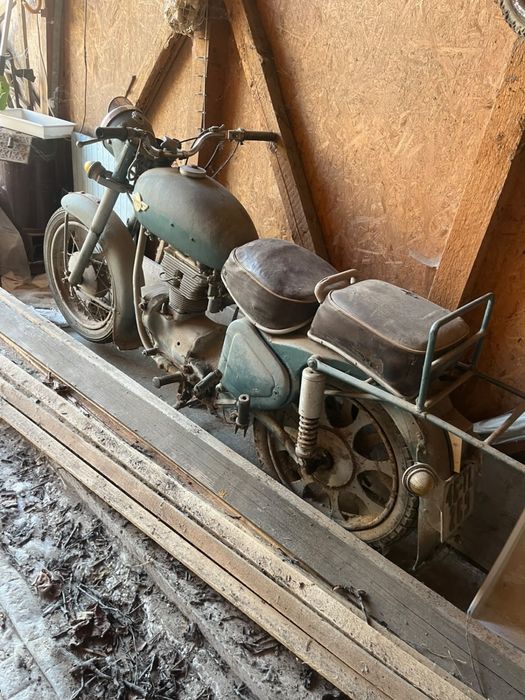 Motocicleta Simson AWO 425 Sport  de colectie, an 1960.