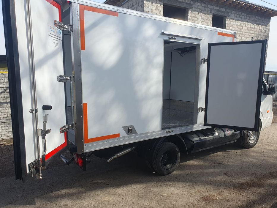 Изотермический фургон