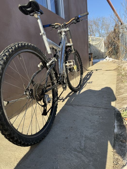 Mckenzie full suspension