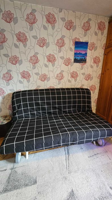 Разтегателен диван IKEA PS с Матрак Murbo и оригинален калъф Rute в черно / бяло