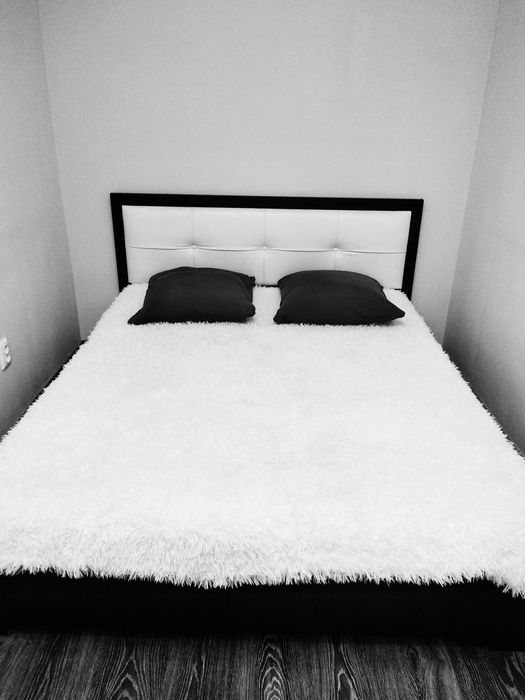 1-2 ком / час/ сутки/центр/ wi-fi.